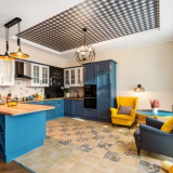 Опънат таван в кухнята: възможно ли е да направите 70+ дизайнерски фото идеи за гланцово и матово покритие